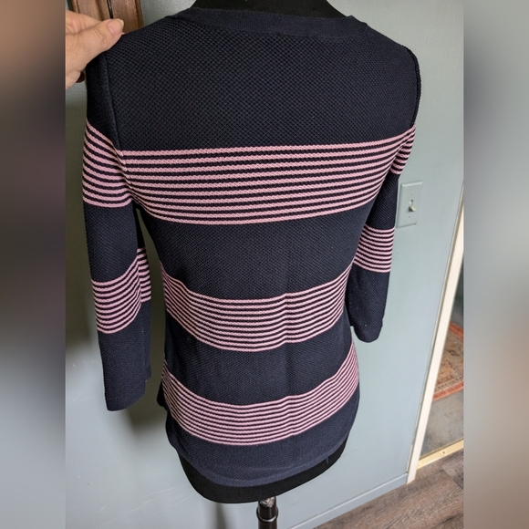Talbots Navy Blue and Pink Striped Sweater Size Medium - Picture 7 of 12